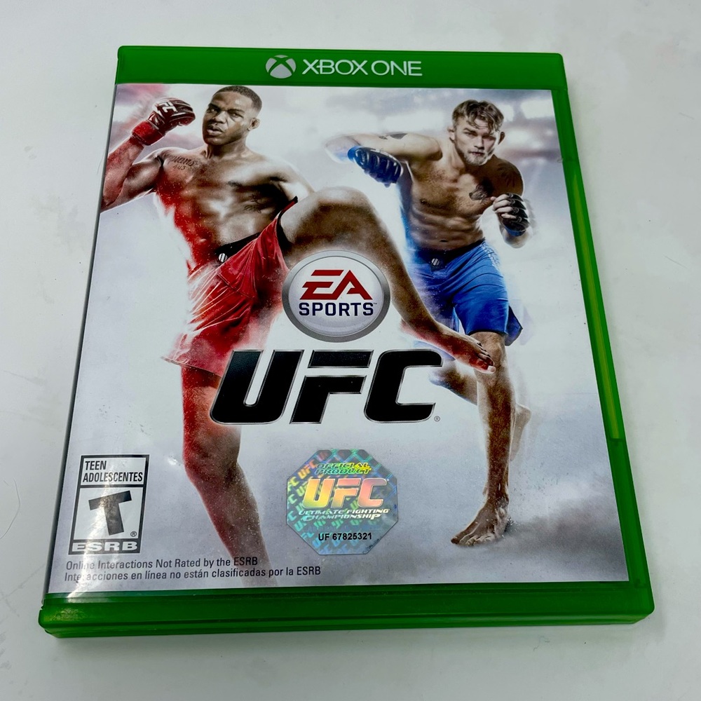 3for$20❤️ Bundle UFC Xbox One EA Sports In Great Condition